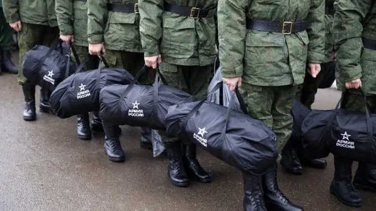 Четыре тысячи красноярских призывников отправятся служить в армию
