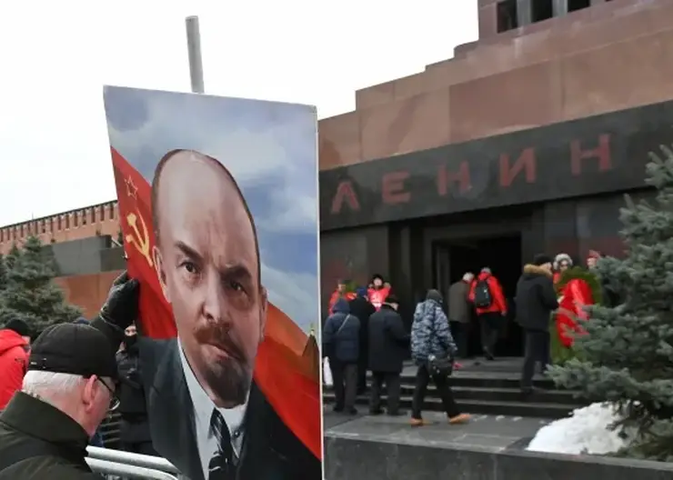 Жителя Читы задержали при попытке поджечь мавзолей Ленина в Москве