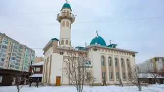 Губернатор Красноярского края посетил соборную мечеть