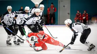 Хоккеисты «Енисея» проиграли в Красноярске в сибирском дерби